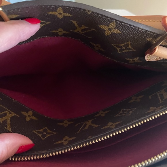 AUTHENTIC,brand new, NEVER used Louis Vuitton satchel handbag. It’s beautiful! - Picture 3 of 6